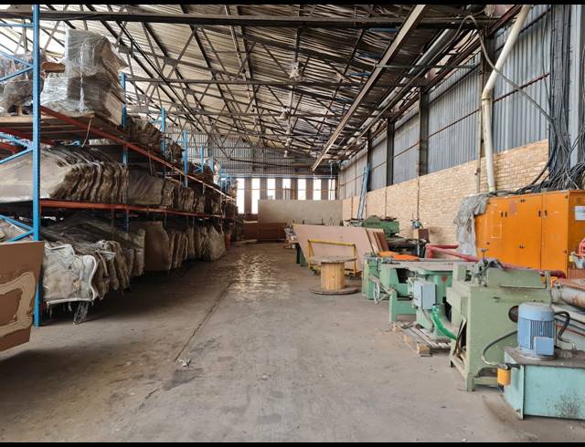 2,434M² WAREHOUSE TO LET IN WADEVILLE
